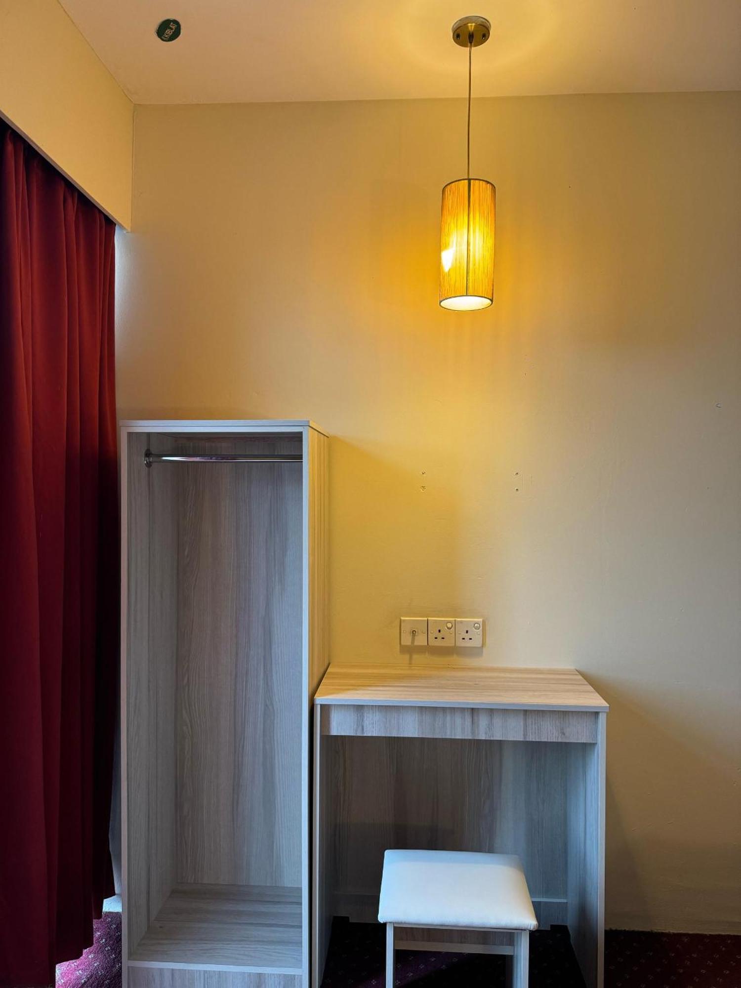 Cozy Fox Hotel Petaling Jaya Bagian luar foto